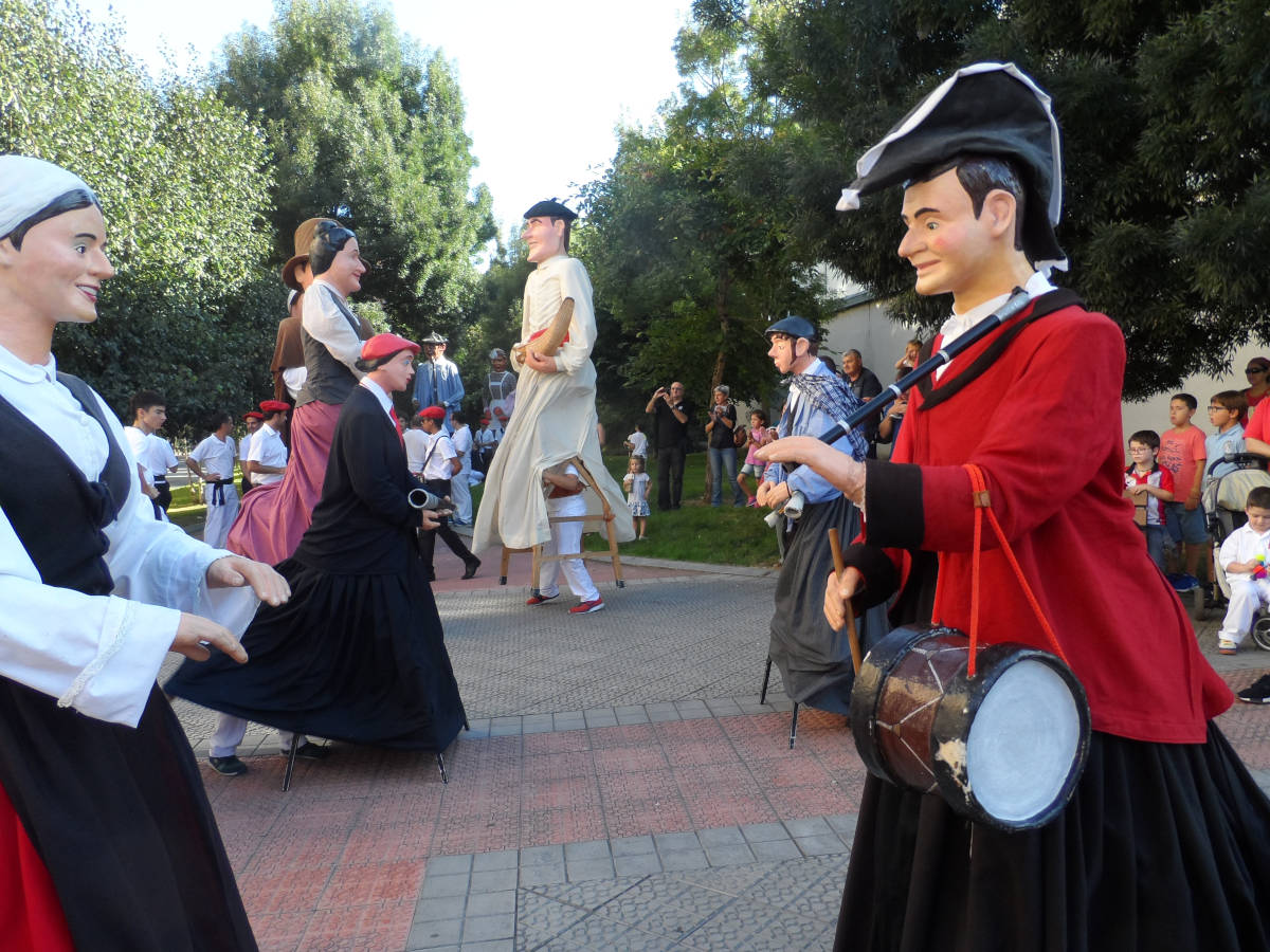 BASURTO Beti Jai Alai