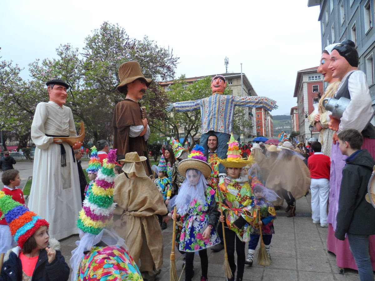 S. INAZIO Aratusteak