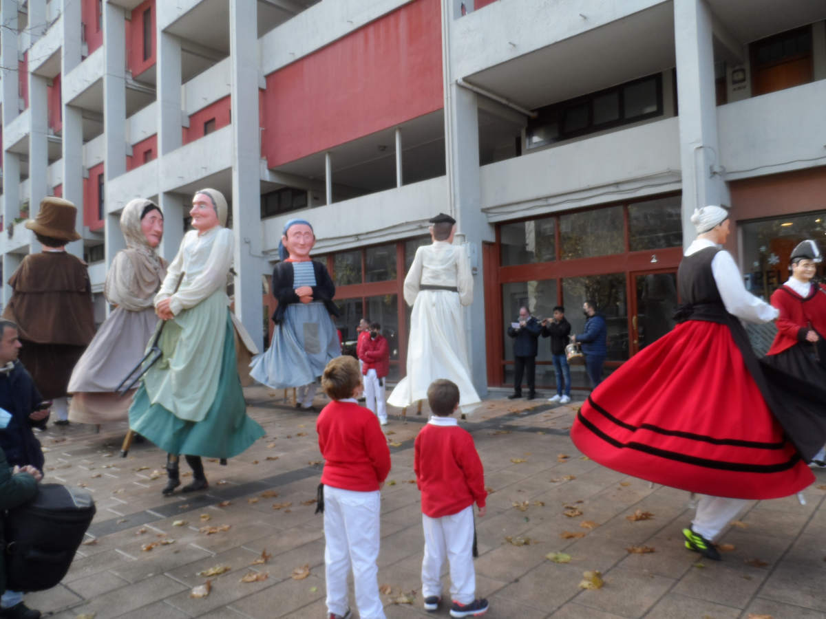 SARRIKO  Dantza Plazetan