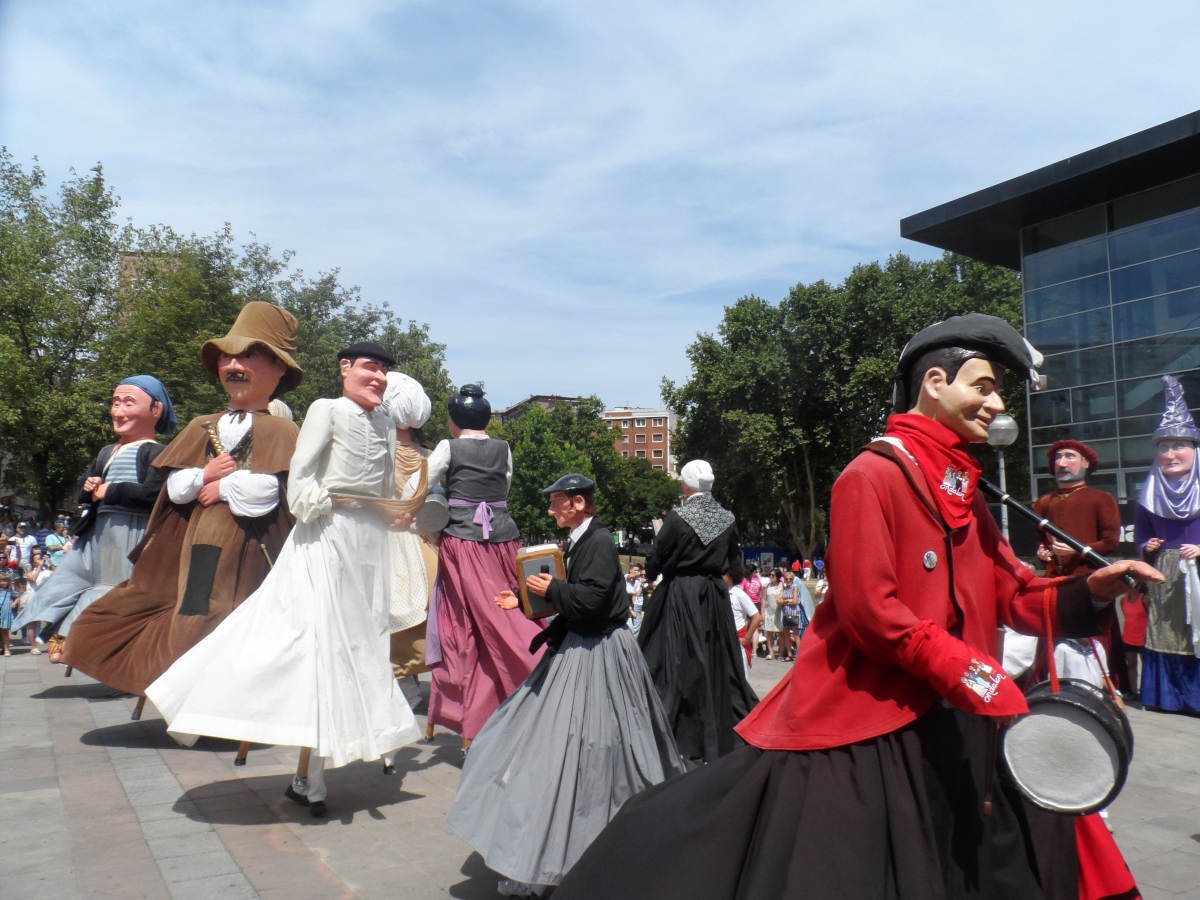 BARAKALDO Laguntasuna Konpartsaren urteurrena