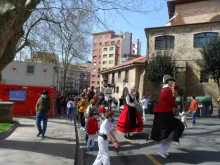 DEUSTUA  Herriko Jaiak